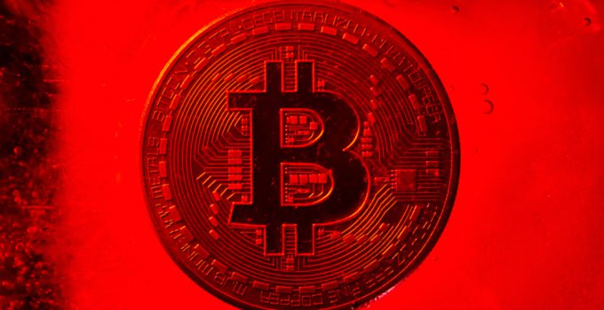 Giá bitcoin có thể sụp đổ 50% vào năm 2019: Các nhà giao dịch tiền điện tử kỳ cựu