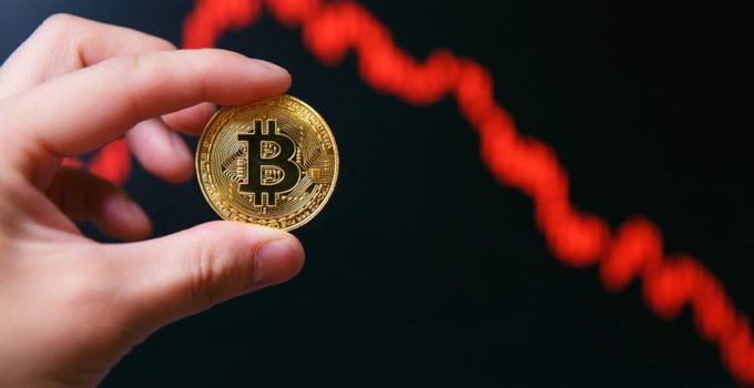 Người quản lý tài sản cảnh báo về ‘mức thấp mới’, dự đoán sự cố giá Bitcoin xuống $ 1.000