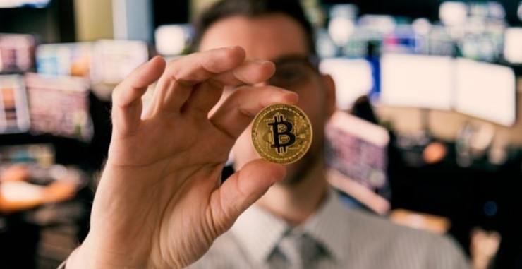 Bitcoin trên đà thất bại, lần đầu tiên bị mua quá mức kể từ năm 2017