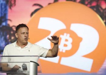 Tỷ phú công nghệ Peter Thiel nêu đích danh kẻ thù của bitcoin: Warren Buffett và những ai nữa?
