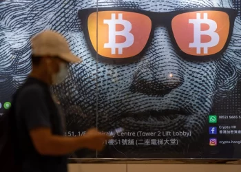 Thị trường xuống, người nổi tiếng bị chỉ trích vì quảng cáo tiền mã hóa