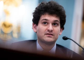 Ông chủ sàn FTX mất 90% tài sản sau một đêm